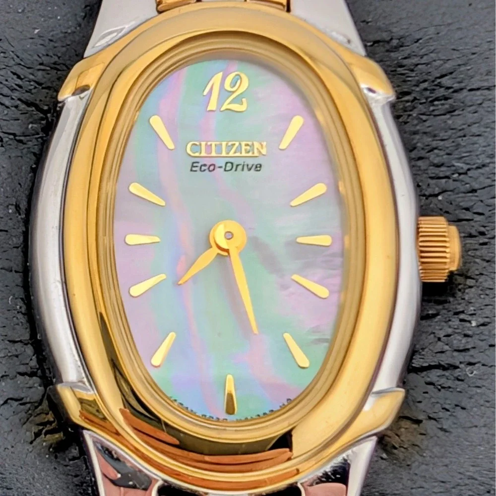 Citizen Eco-Drive B023-H30032 MOP Two-Tone Watch New Capacitor 18mm Small Wrist
